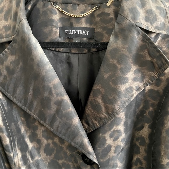 Ellen Tracy leopard printed belted trench coat, size Large - Picture 5 of 10